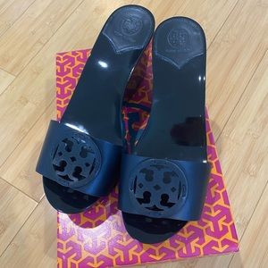 Tory Burch Miller platform black leather slide